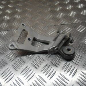 ESTRIBERA TRASERA DERECHA