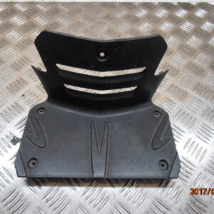 PLÁSTICO REPOSA-PIE CENTRAL