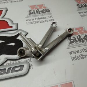 ESTRIBERA TRASERA DERECHA