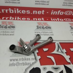 ESTRIBERA TRASERA DERECHA