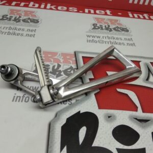 ESTRIBERA TRASERA DERECHA