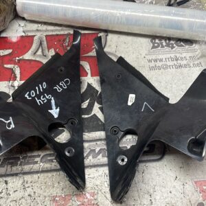 PLASTICOS INTERIOR CARENADO