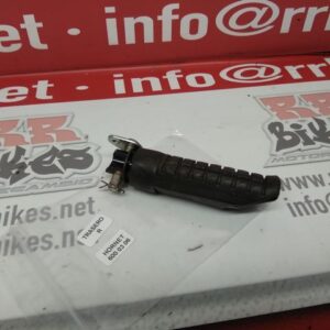 ESTRIBO TRASERO DERECHO