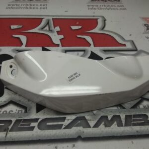 PLASTICO FARO IZQUIERDO