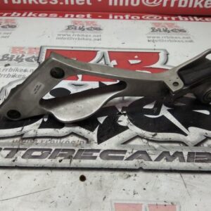 ESTRIBERA TRASERA IZQUIERDA