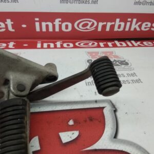 PEDAL DE FRENO TRASERO