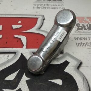 EMBELLECEDOR SUSPENSION DELANTERA