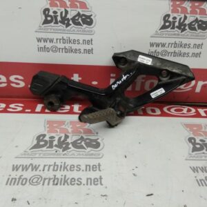 ESTRIBERA TRASERA DERECHA