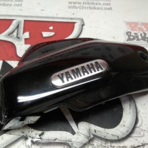 TAPA BAJO ASIENTO IZQUIERDO