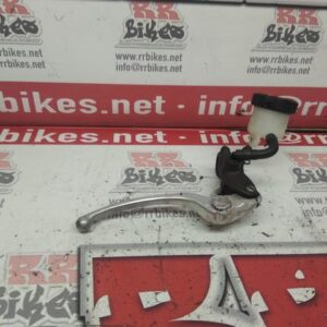 BOMBA DE FRENO DELANTERA