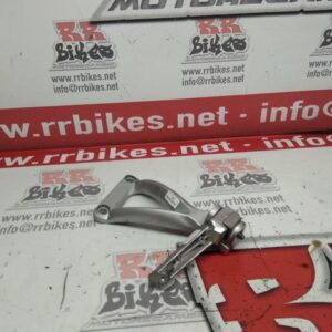 ESTRIBERA TRASERA DERECHA