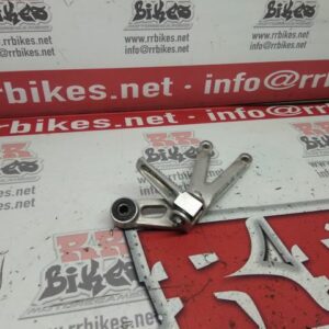 ESTRIBERA TRASERA DERECHA