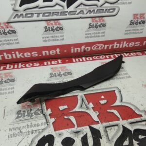 PLASTICO BAJO DEPOSITO IZQUIERDO