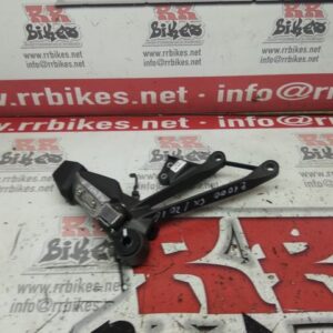 ESTRIBERA TRASERA DERECHA