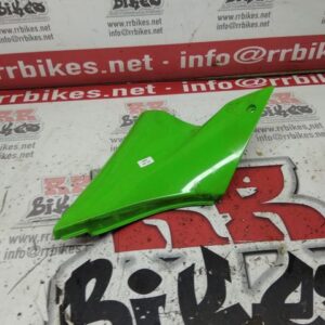 PLASTICO DEPOSITO IZQUIERDO