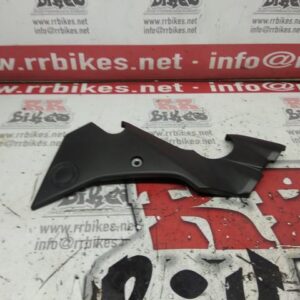 EMBELLECEDOR CHASIS DERECHO