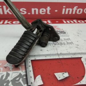 ESTRIBERA DELANTERA IZQUIERDA