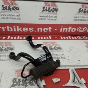 ESTRIBERA TRASERA DERECHA