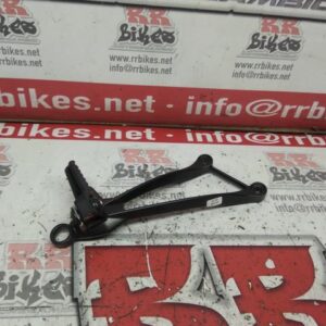 ESTRIBERA TRASERA DERECHA