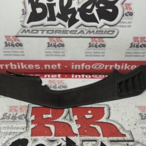 PLASTICO BANDEJA DERECHA