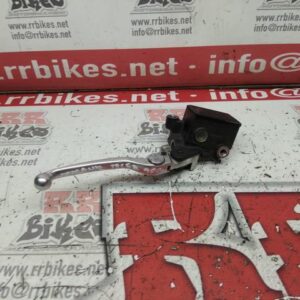 BOMBA DE FRENO DELANTERO