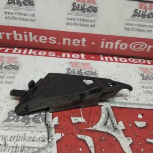 PLASTICO DERECHO DEPOSITO FRENO TRASERO