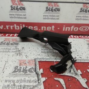 PLASTICO IZQUIERDO PORTAMATRICULA