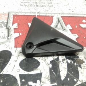 PLÁSTICO CHASIS IZQUIERDA