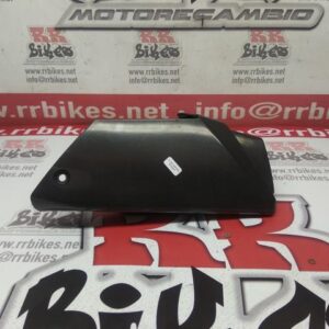 EMBELLECEDOR ESCAPE DERECHO