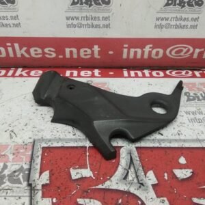 PLÁSTICO CHASIS DERECHO