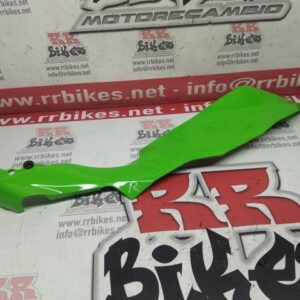 EMBELLECEDOR BAJO DEPOSITO DERECHO