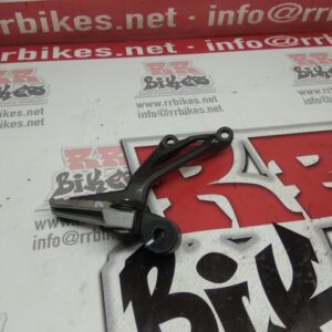 ESRTRIBERA TRASERA DERECHA