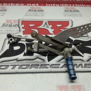 ESTRIBERA DELANTERA IZQUIERDA