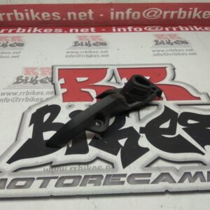 PLASTICO FARO IZQUIERDO