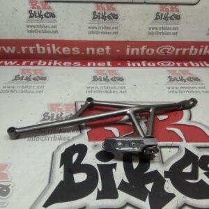 ESTRIBERA TRASERA DERECHA