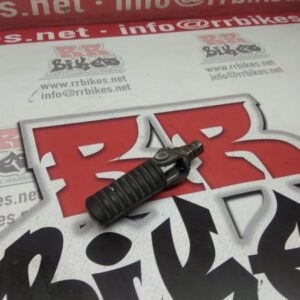 ESTRIBO DELANTERO IZQUIERDO