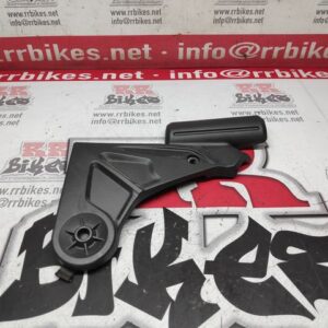 PLASTICO EMBELLECEDOR CHASIS DERECHO