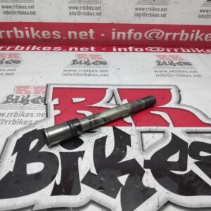 EJE DELANTERO RUEDA MODELO R