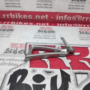 ESTRIBERA TRASERA IZQUIERDA