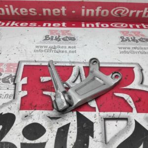 ESTRIBERA TRASERA DERECHA