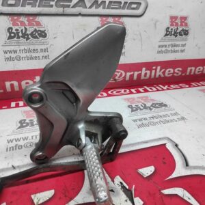 ESTRIBERA DELANTERA IZQUIERDA