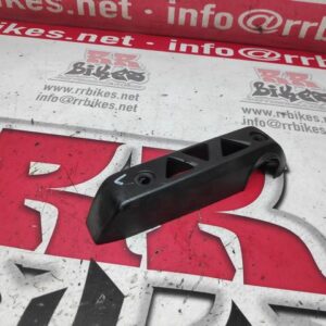 PLASTICO IZQUIERDO RADIADOR