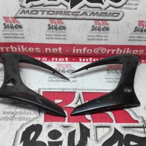 PLASTICOS EMBELLECEDORES LATERALES