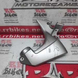 PLASTICO RADIADOR DERECHO