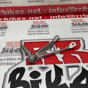 ESTRIBERA TRASERA DERECHA