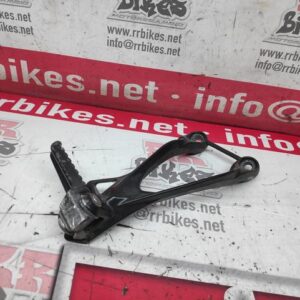 ESTRIBERA TRASERA DERECHA