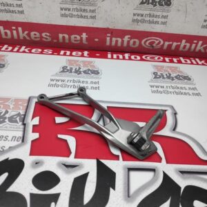 ESTRIBERA TRASERA IZQUIERDA