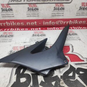 PLASTICO BAJO ASIENTO IZQUIERDO