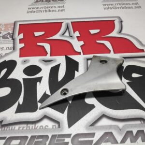 PLASTICO EMBELLECEDOR ESCAPE