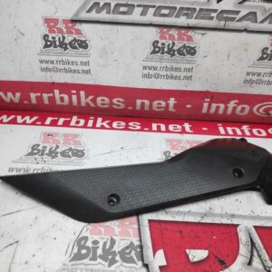 PLASTICO BAJO DEPOSITO IZQUIERDO